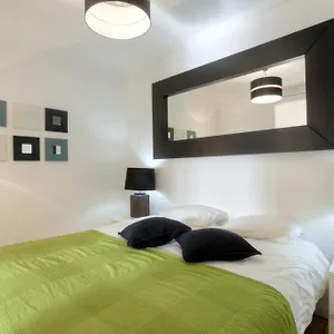 https://bmyguest-castelo-stylish-flat.hotels-lisbon-portugal.com